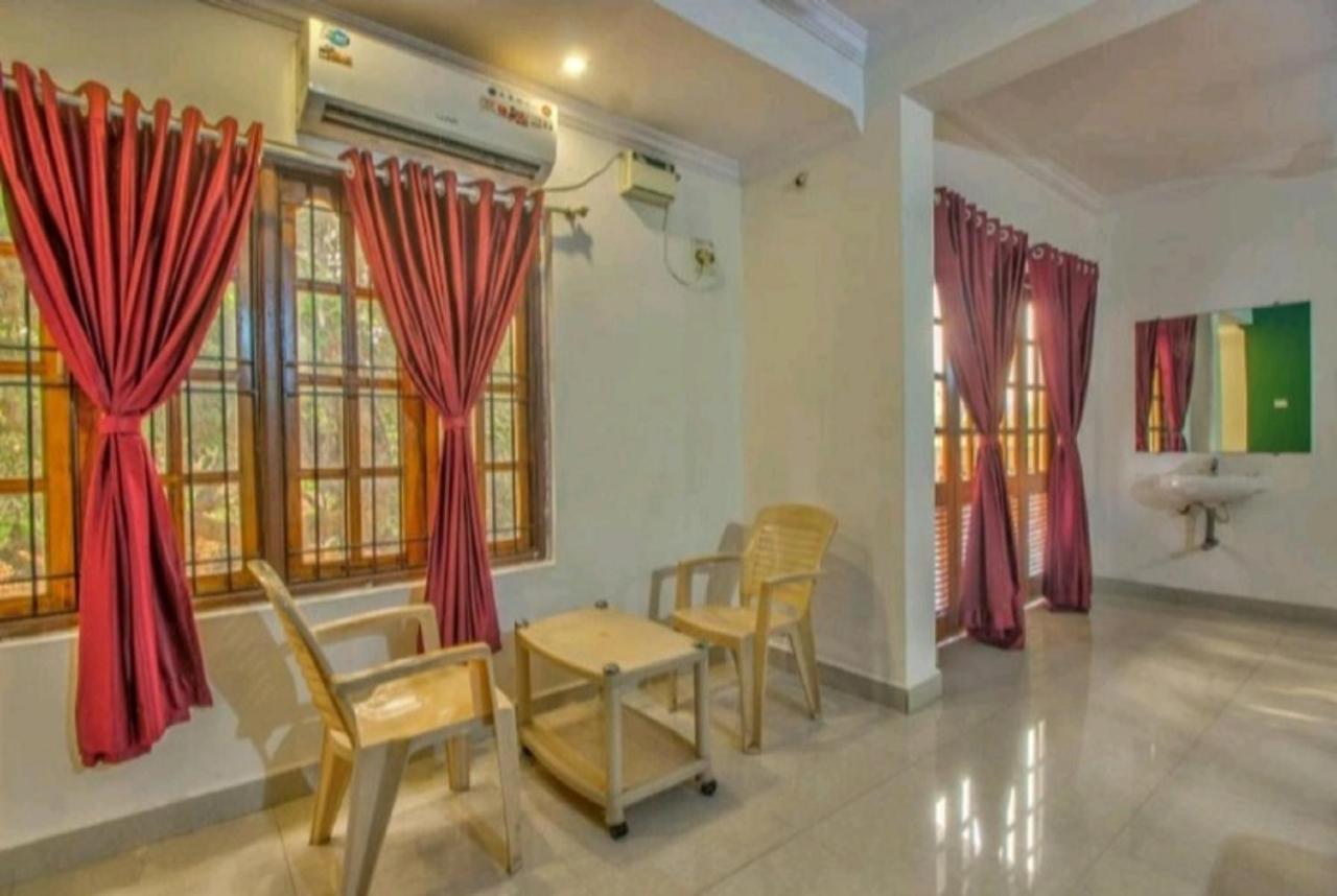 Hotel Baga Imperial Buitenkant foto